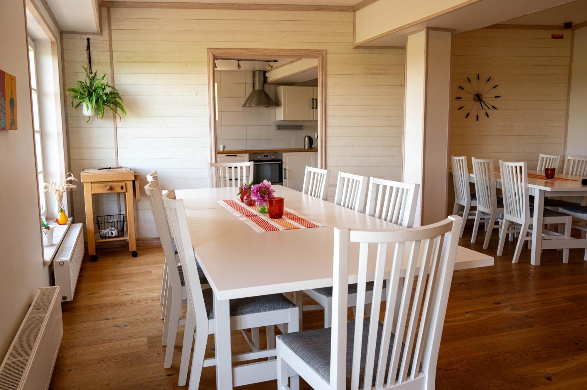 Lasta Gardshotell Strängnäs Buitenkant foto
